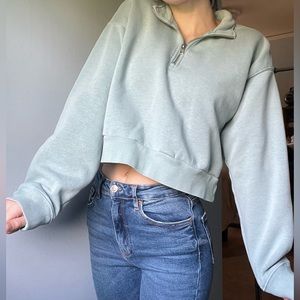 TNA Aritzia cropped sweatshirt